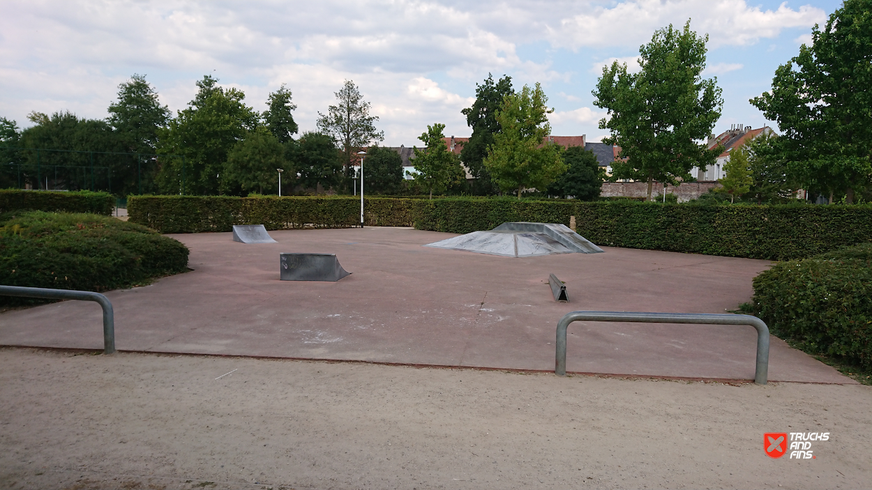 William Tyndale skatepark